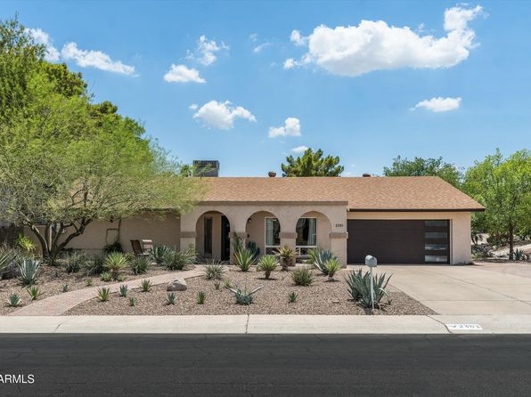 2301 E Sunnyside Dr, Phoenix, AZ 85028
