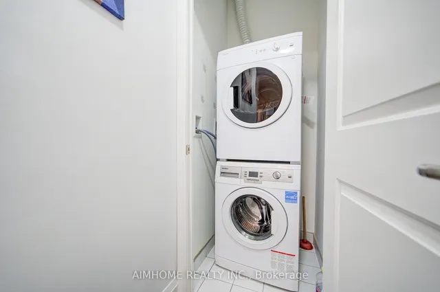 Additional image 27 of 1080 Bay St Unit 4704