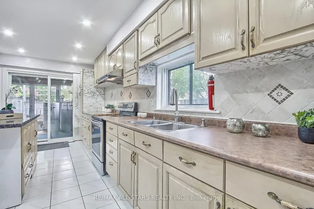 Additional image 16 of 48 Archdekin Dr