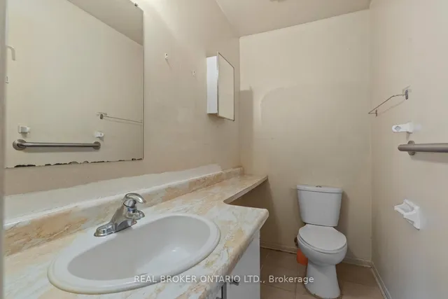 Additional image 19 of 634 Adelaide St