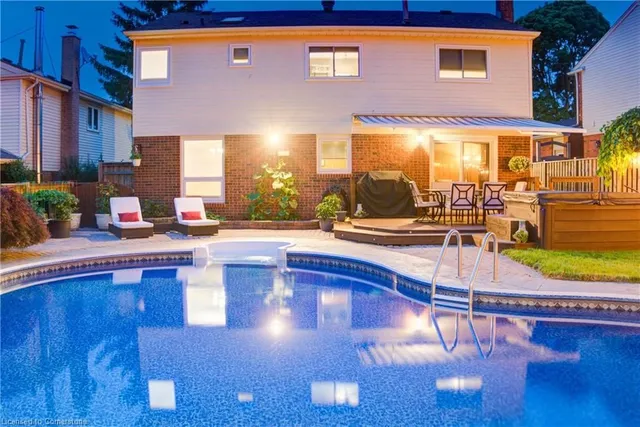 Additional image 45 of 9 Toynbee Cres