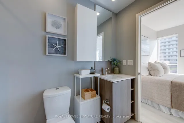 Additional image 20 of 170 Sumach St Unit 902