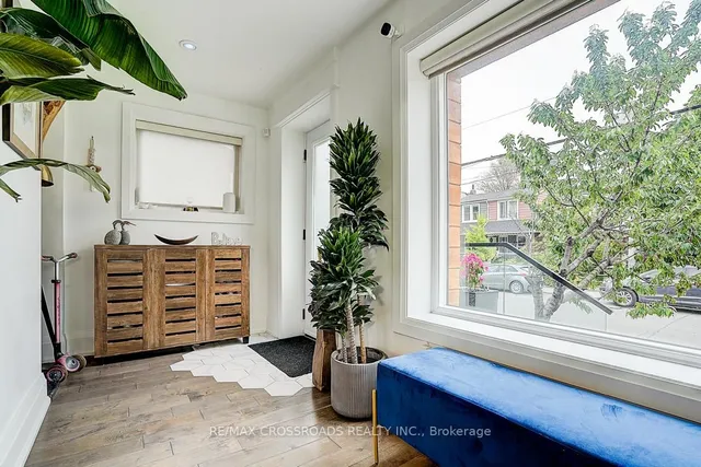 Additional image 6 of 28 Chisholm Ave