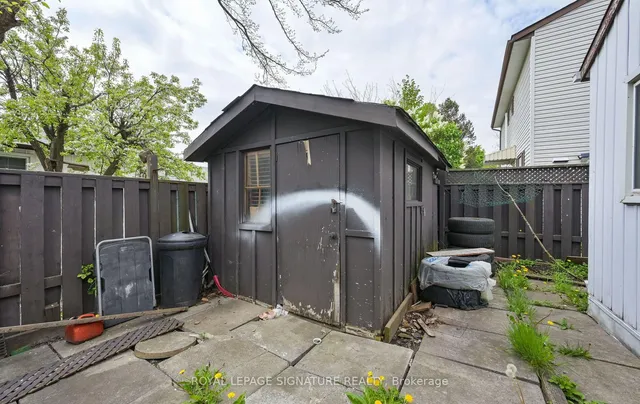 Additional image 46 of 10 Heatherside Crt