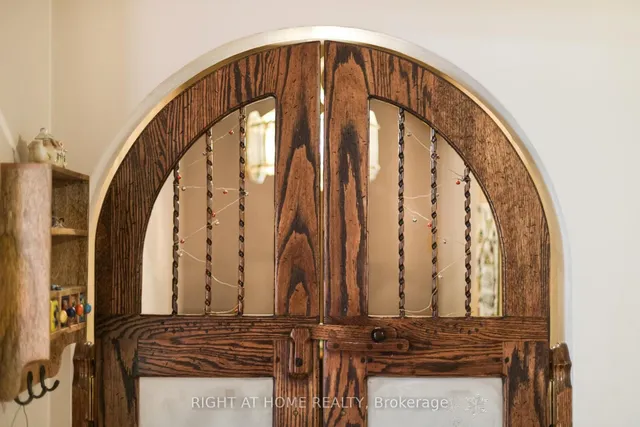 Additional image 18 of 8 Suraty Ave