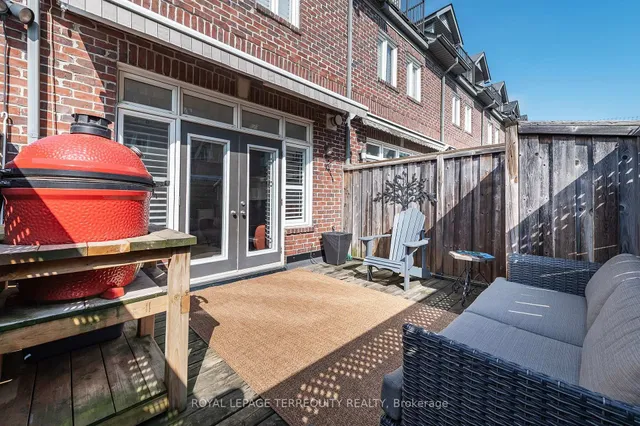 Additional image 17 of 245 Van Dusen Blvd Unit 8