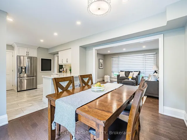 Additional image 11 of 30 Parfield Dr