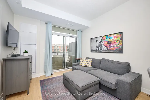 Additional image 6 of 600 North Service Rd Unit 204