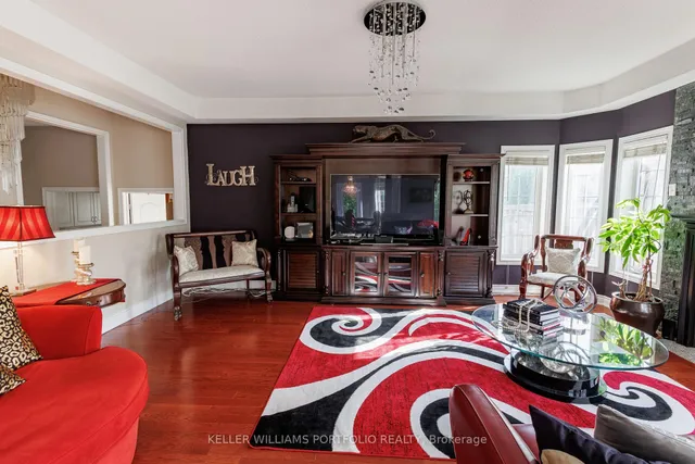 Additional image 16 of 26 Louvain Dr