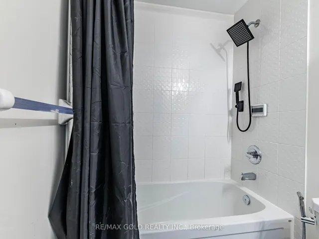 Additional image 28 of 4 Wainwright Dr