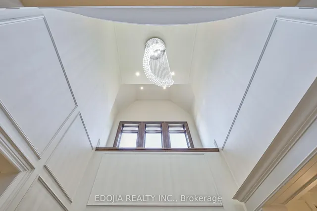 Additional image 9 of 141 Highland Cres