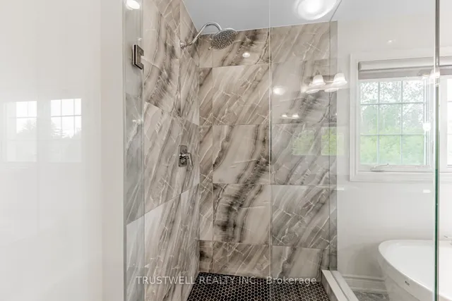 Additional image 34 of 12 Vineyard Dr