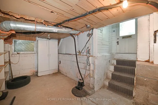 Additional image 14 of 45 Wexford Ave