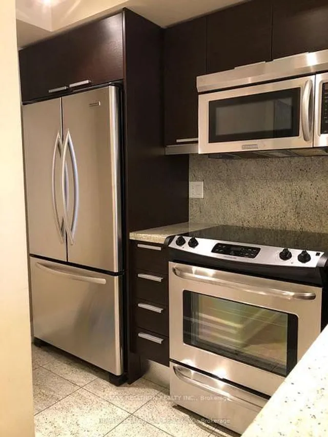 Additional image 2 of 650 Sheppard Ave Unit 401