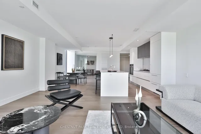 Additional image 19 of 1414 Bayview Ave Unit 408