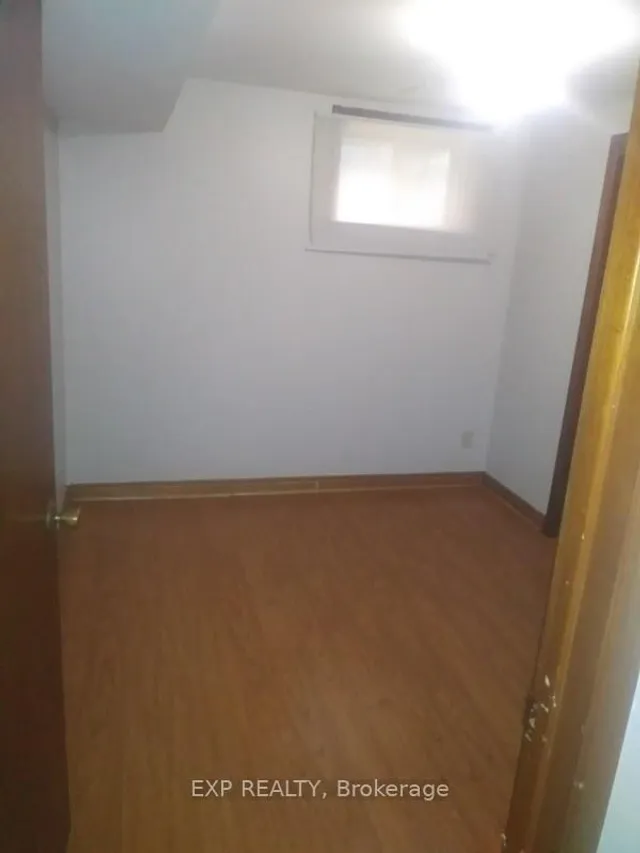 Additional image 10 of 29 Mallard Cres