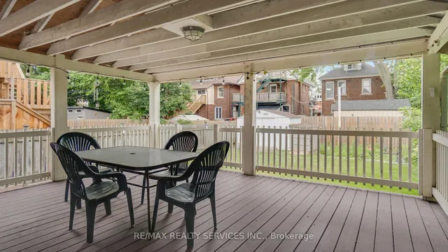 Additional image 32 of 107 Myrtle Ave