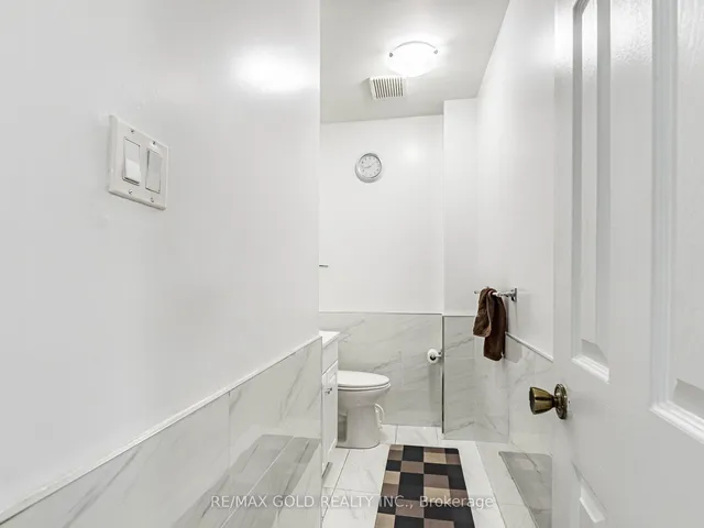 Additional image 17 of 14 Kentucky Dr