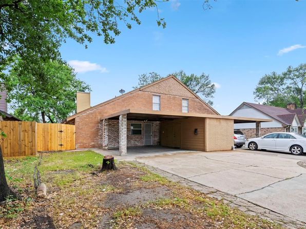 5806 Golden Forest Dr, Houston, TX 77092