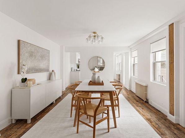 211 Powers St, Brooklyn, NY 11211