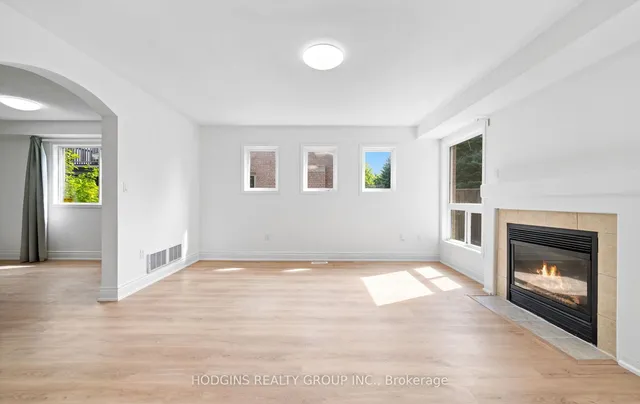 Additional image 18 of 1705 Samuelson Circ