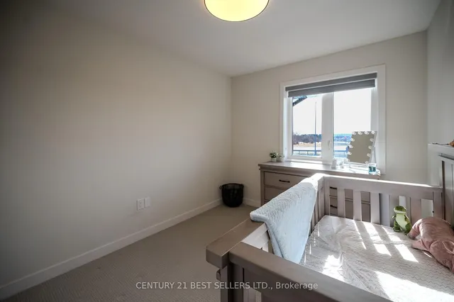 Additional image 31 of 590 North Service Rd Unit 66