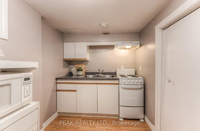 Additional image 42 of 19 Ellis Ave