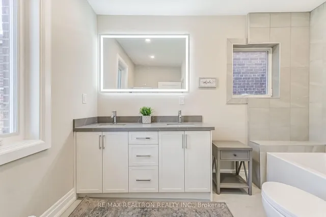 Additional image 30 of 9 Blandford St