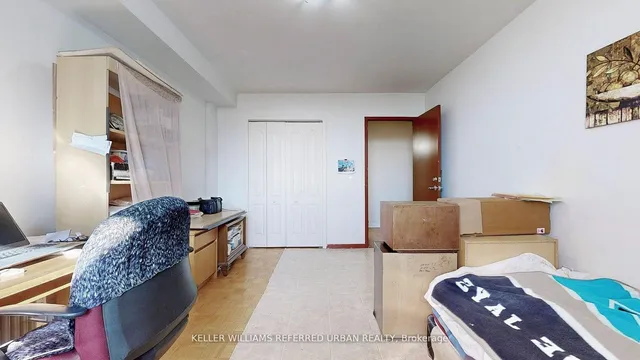 Additional image 19 of 3460 Keele St Unit 921