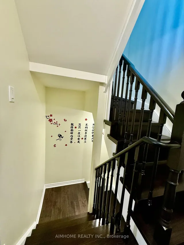 Additional image 10 of 4 Eaton Park Lane Unit 9