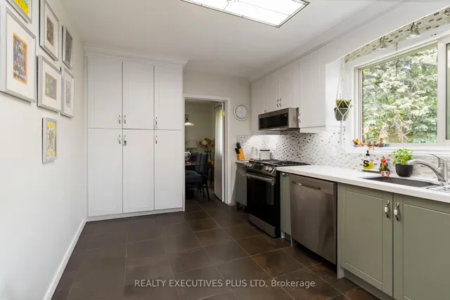 Additional image 16 of 1031 Marley Cres