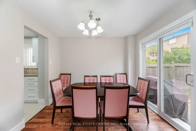 Additional image 13 of 54 Royal Palm Dr