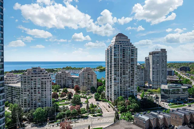 Additional image 35 of 15 Legion Rd Unit 2102