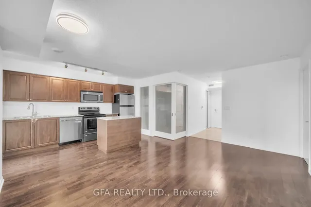 Additional image 4 of 209 Fort York Blvd Unit 1068