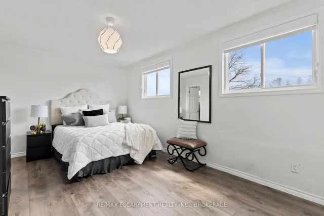 Additional image 16 of 64 Athenia Dr