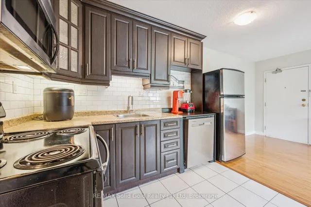 Additional image 18 of 119 Cedar St Unit 12