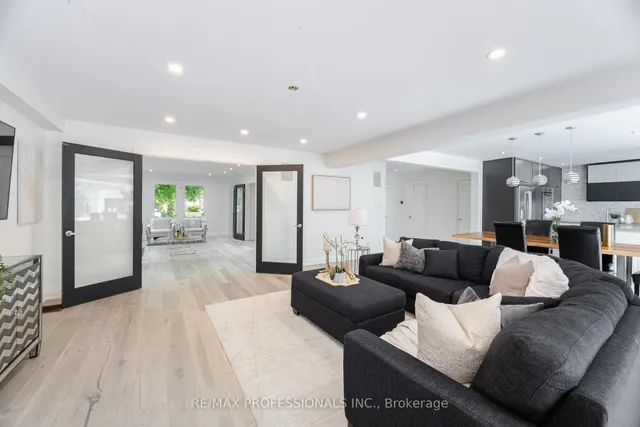 Additional image 10 of 20 Wadsworth Circ