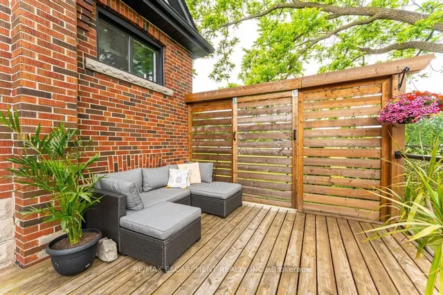 Additional image 38 of 175 Brucedale Ave