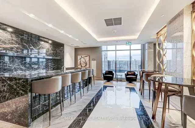 Additional image 35 of 330 Richmond St Unit 1715