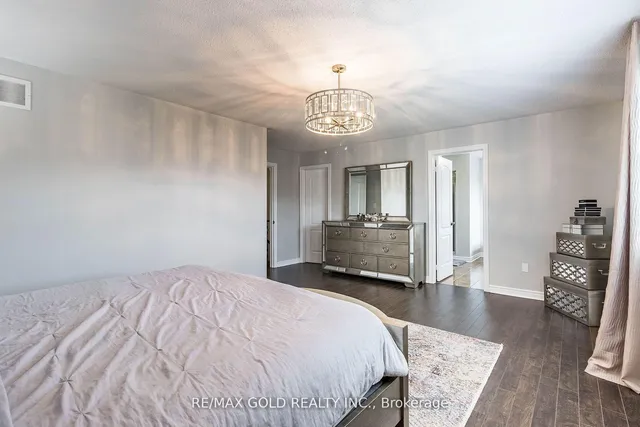 Additional image 18 of 251 Father Tobin Rd