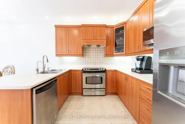 Additional image 7 of 15 Tournament Dr