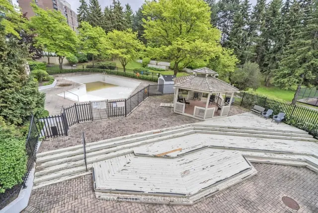 Additional image 28 of 8 Lisa St Unit 1901