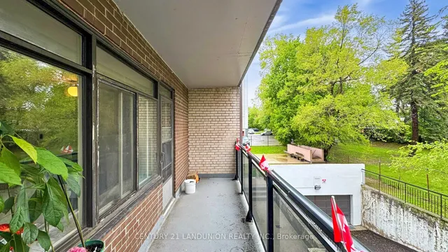 Additional image 27 of 825 Kennedy Rd Unit 207