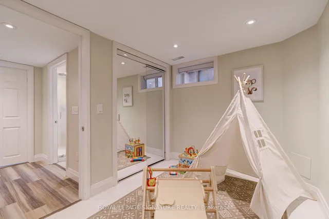 Additional image 24 of 1 Chiswick Ave