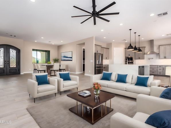 544 E Amber Sun Dr, Phoenix, AZ 85086