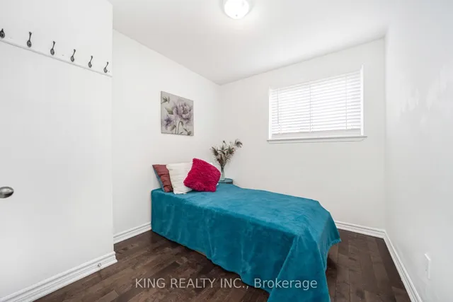 Additional image 34 of 26 Davenport Cres