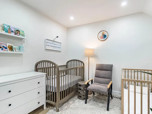 Additional image 36 of 41 Glendale Ave