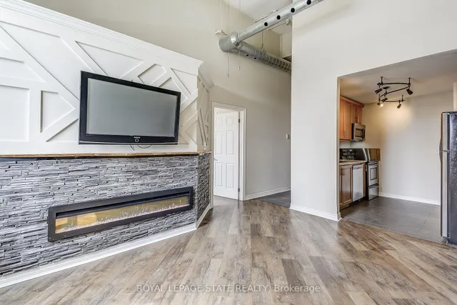 Additional image 17 of 80 King William St Unit 110