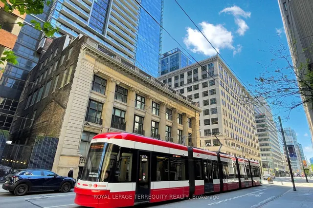 73 Richmond St Unit 201