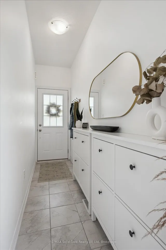 Additional image 4 of 371A WESTWOOD Dr